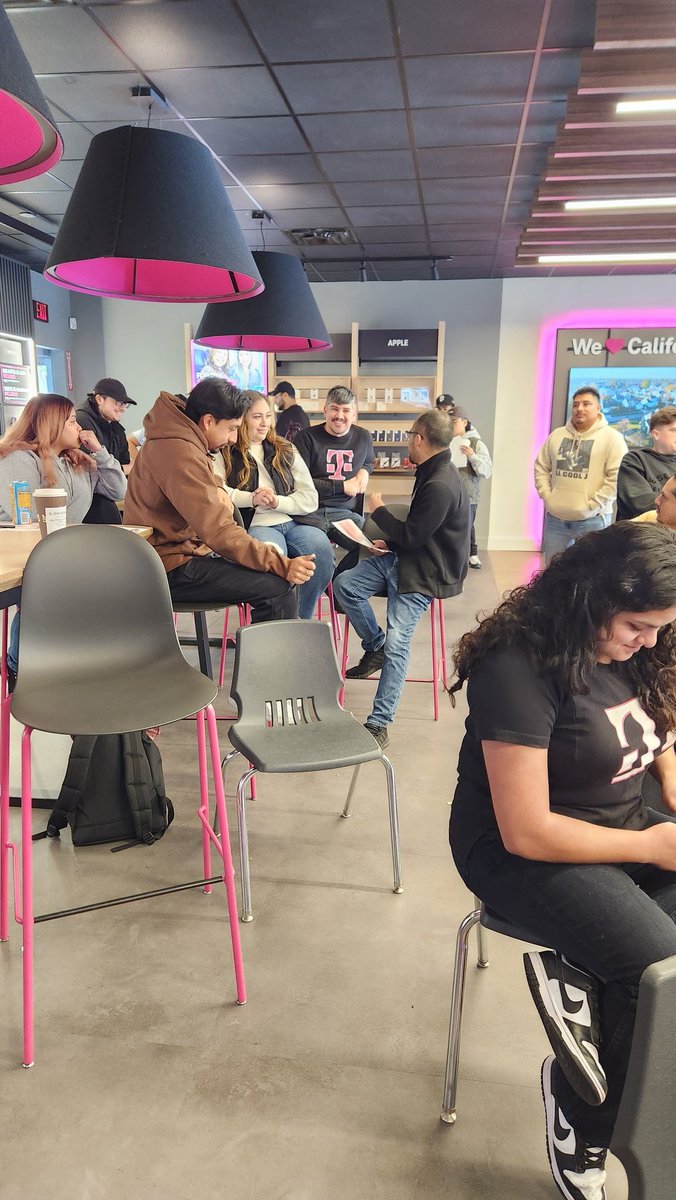 T1 Bay Southwest District are  present in role playing and  practicing on speaking to the benefits.  Southwest is on fire, and customers are the priority! <a href="/Randy_E_Tam/">Randy Tam</a> <a href="/InMeeksOpinion/">Micaela Fryar</a> <a href="/jorge_alvarez33/">Jorge Alvarez</a> @MichaelThinger <a href="/jamie_woodruff9/">Jamie Woodruff</a>