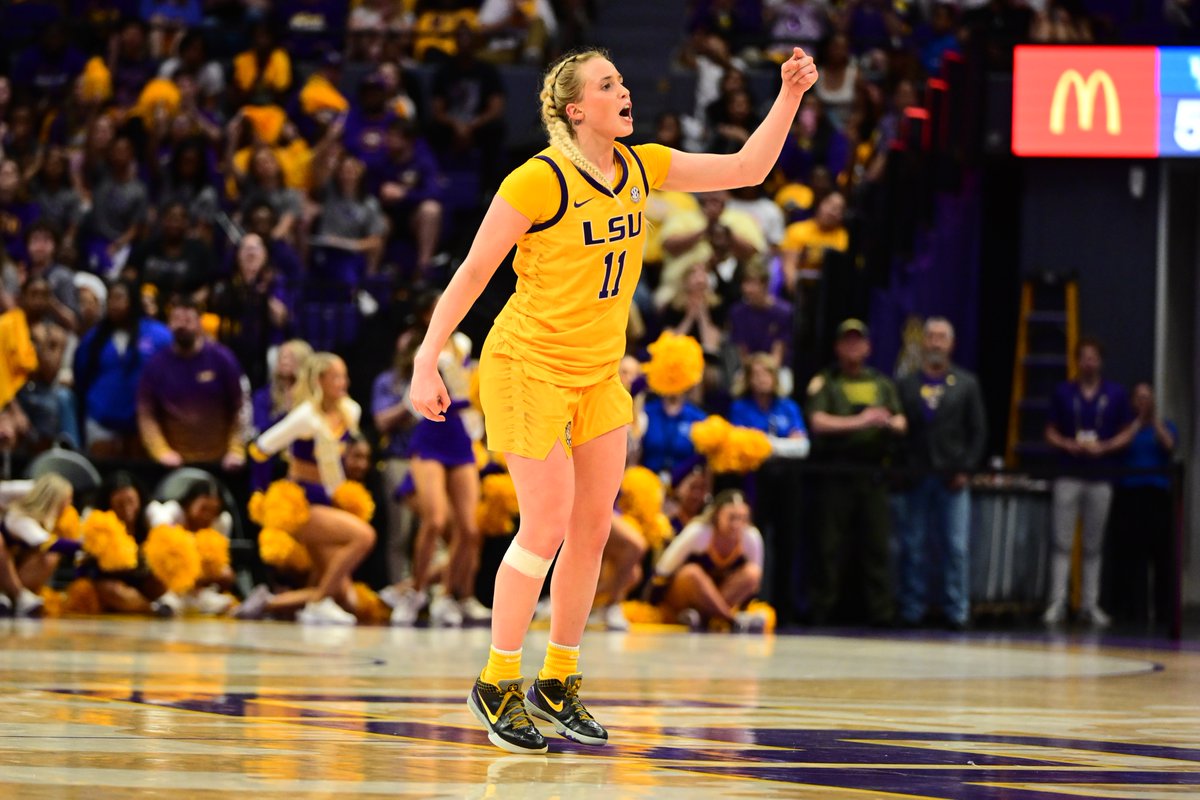 It's just what she does 🤷‍♀️