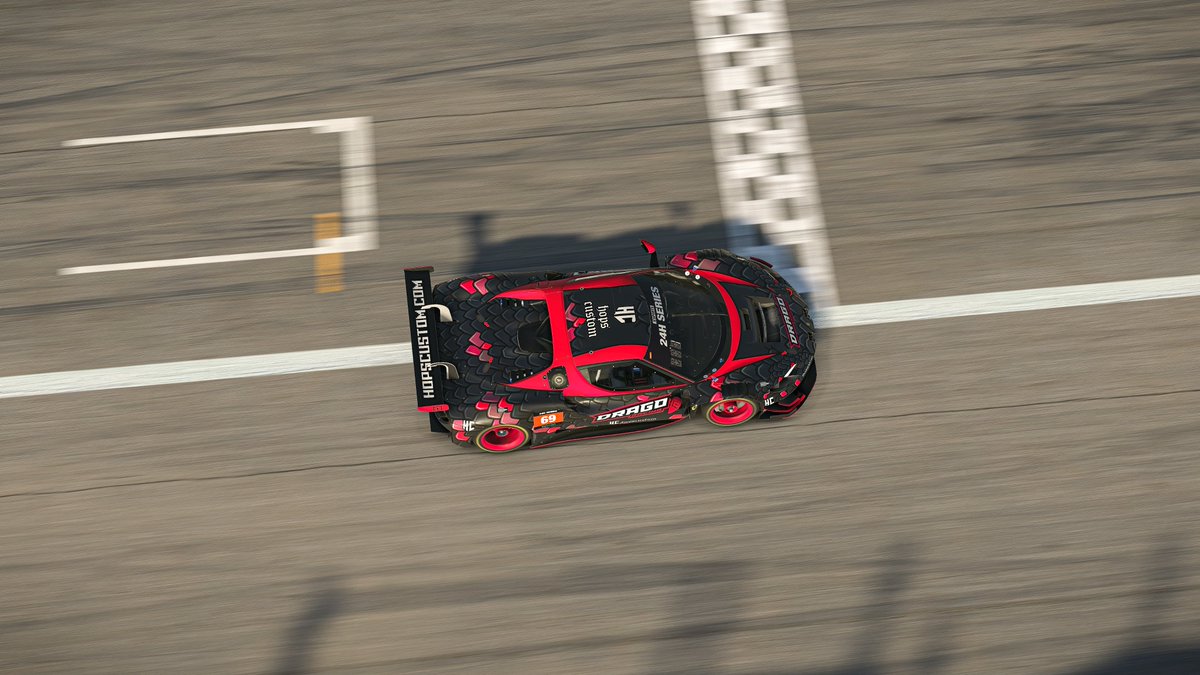 The Temple of Speed lived up to its name, and delivered 6 hours of thrilling racing 😍 Here are the winners of the 6H MONZA: GT3 - @DragoRacing69 992 - @Altus_Esports GT4 - @gridandgo TCR - @TeamHeusinkveld 24 hours of racing down, 18 to go Next up: the Nordschleife...