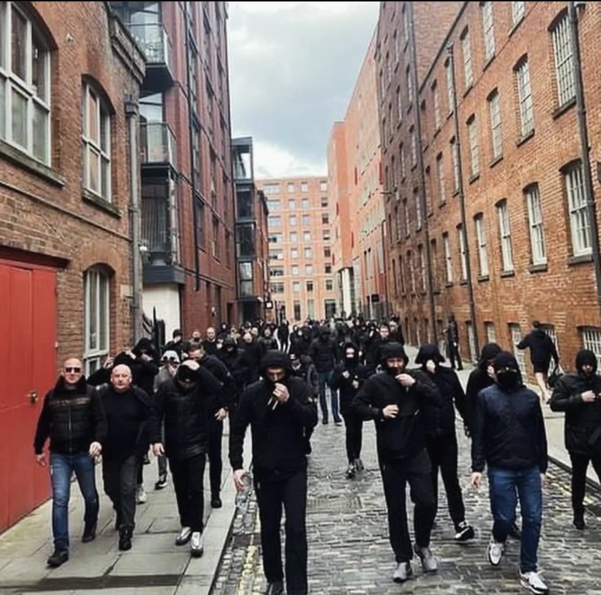 United lads on their way to the Etihad Stadium this afternoon