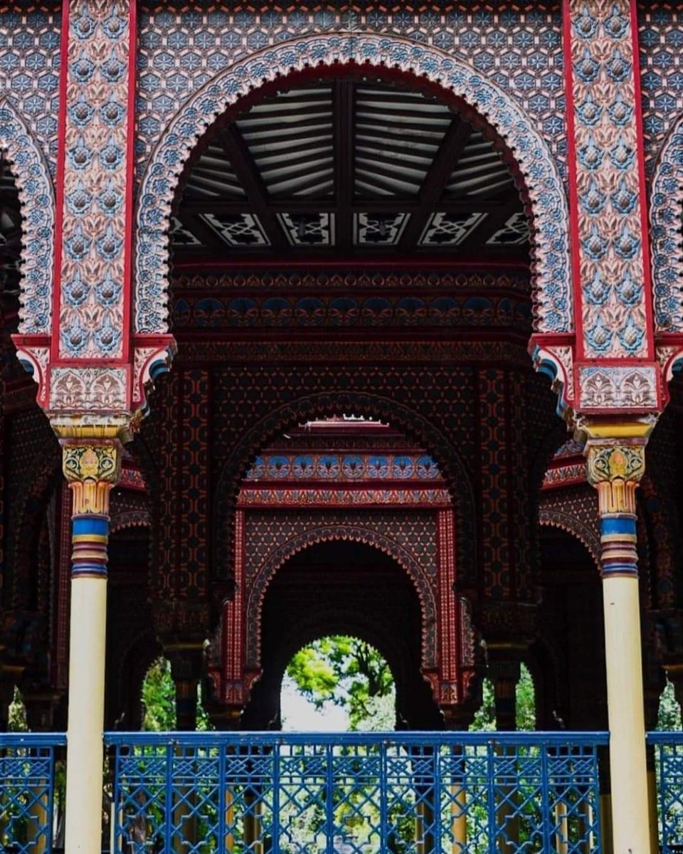 Pedro Huesca te felicito! Esta noche tu imagen es nuestra portada !