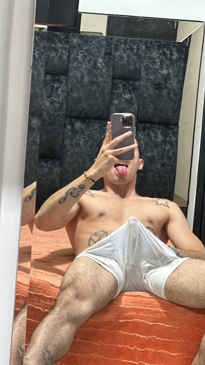 Quiere bombón 😈 sígueme 👇🏻RT

onlyfans.com/jhonsebastianj…