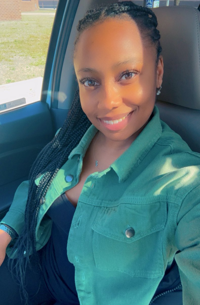 LaToYa701's tweet photo. With today’s weather you have no choice but to smile☀️ #shecouldnever #sundayvibes #SundayFunday https://t.co/2sqC1ZOVge