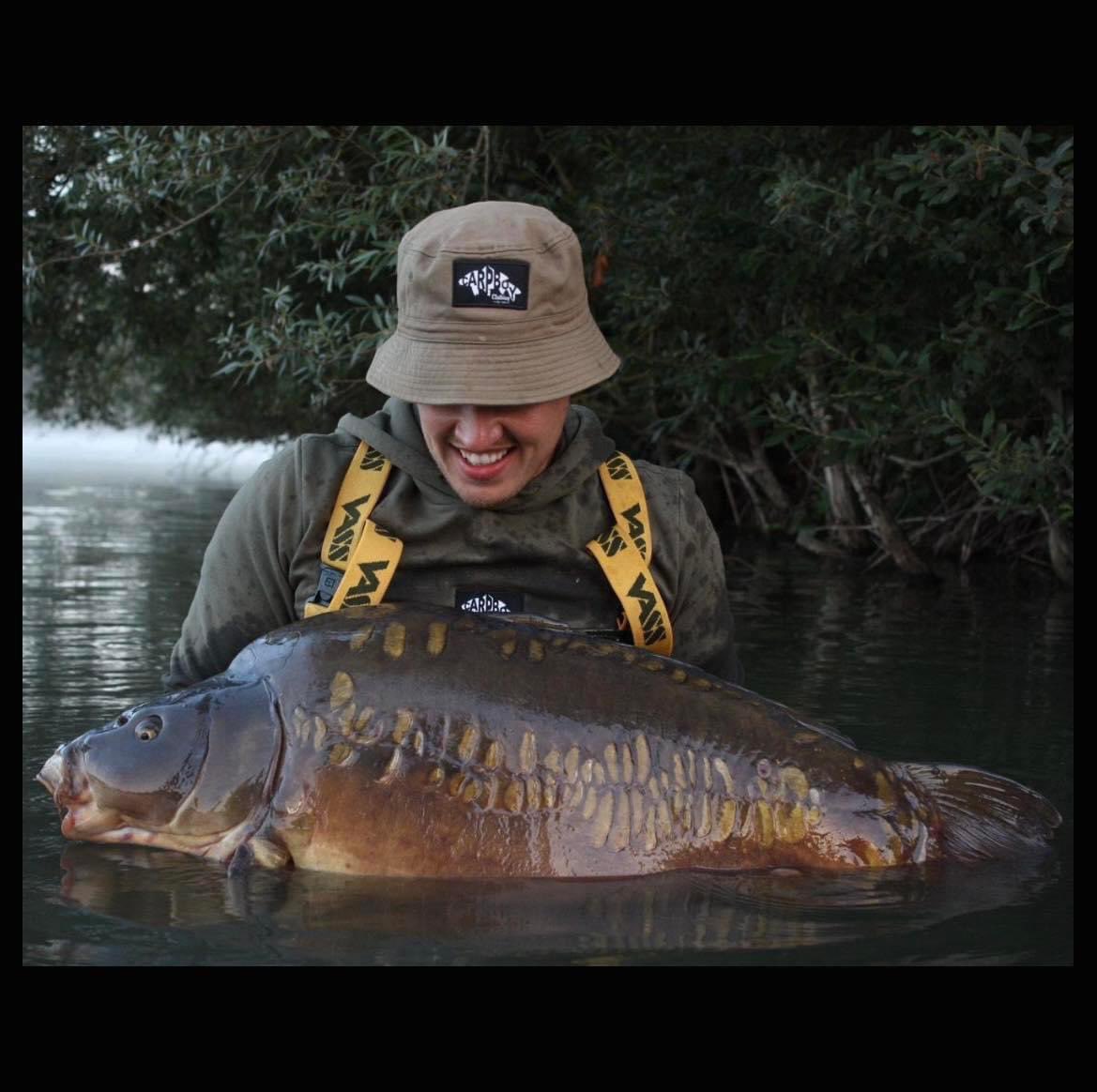 Incrediblebaits tweet media