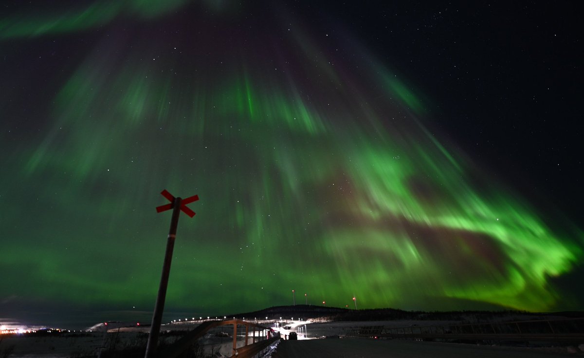 En sån där kväll. #Kiruna #auroraborealis
