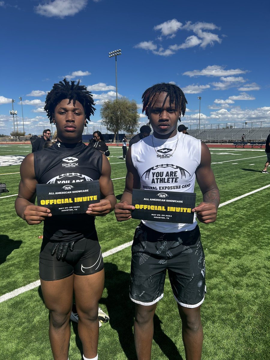 Glad to receive RB MVP for <a href="/youareathlete/">You Are Athlete</a> football camp and my boy <a href="/marcduerson_/">Marc Duerson</a> Won LB MVP on to HOUSTON TEXAS <a href="/CHS_Spartans_/">Spartan Football</a> @AarikA_3x <a href="/JUSTCHILLY/">Just Chilly</a> <a href="/CoachDDudley/">Dallas Dudley</a> <a href="/CoachRob_Lewis/">Jordan Roberts- Lewis</a> <a href="/ncsa/">NCSA College Recruiting</a> thank yall for a great experience see yall in Texas