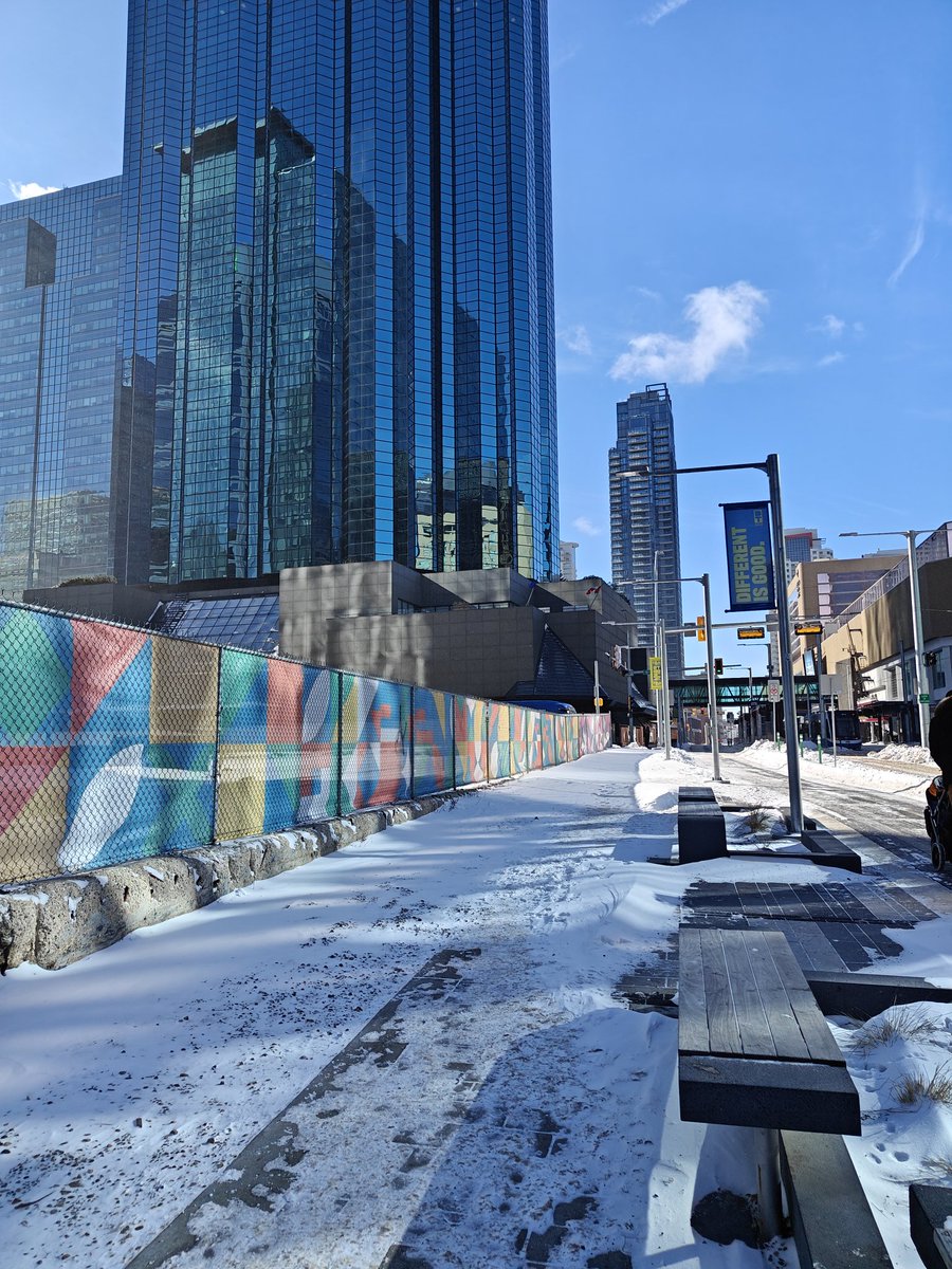 What if... Hear me out... we just required delinquent landowners to clear their sidewalks? #yegdt #yegcc