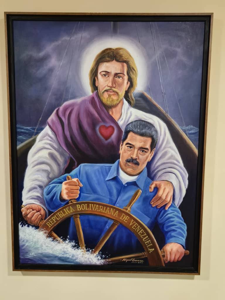 NicolasMaduro's tweet image. Miren este cuadro que me regalaron... Lo tengo desde 2022 aquí en la casa... Siempre con Cristo redentor... Unamos nuestras oraciones por Venezuela...