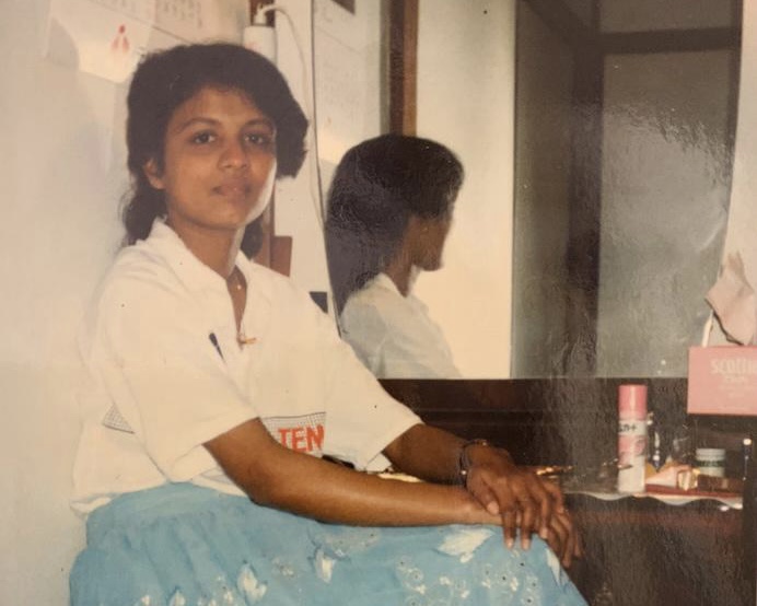 TheBlueOnline's tweet photo. "Like a child learning to recognise their own face in a mirror for the  very first time, I dip my feet into a life that is not mine – but could  have been." Thisuri Perera reflects on language, and how it impacts family, intimacy and belonging. 

https://t.co/fU11Gi6YBk https://t.co/ATfEmmRh8Y