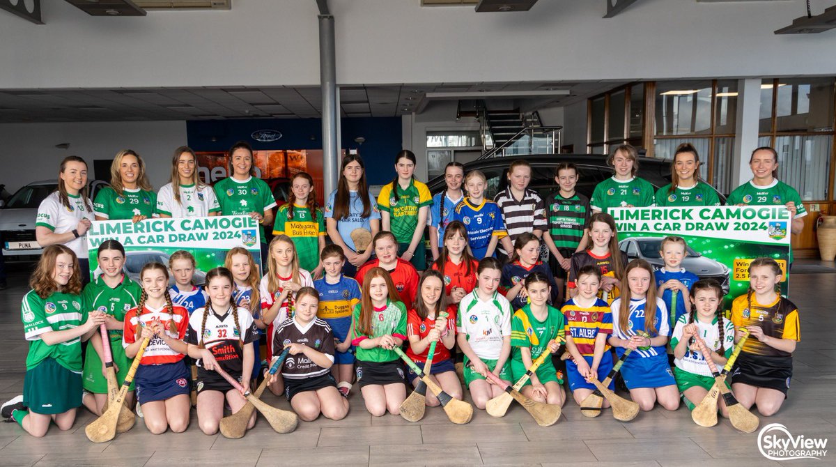 Win a Car Draw 🚗 @LimCamogie are holding a Win a Car Draw fundraiser and they launched it this morning in Cavanaghs of Charleville with the help of U12 players from the clubs around the county! Jennifer McNamara represented our club at the launch this morning 💚💛