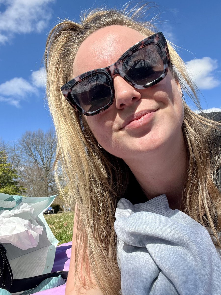 Anna Marie tweet media