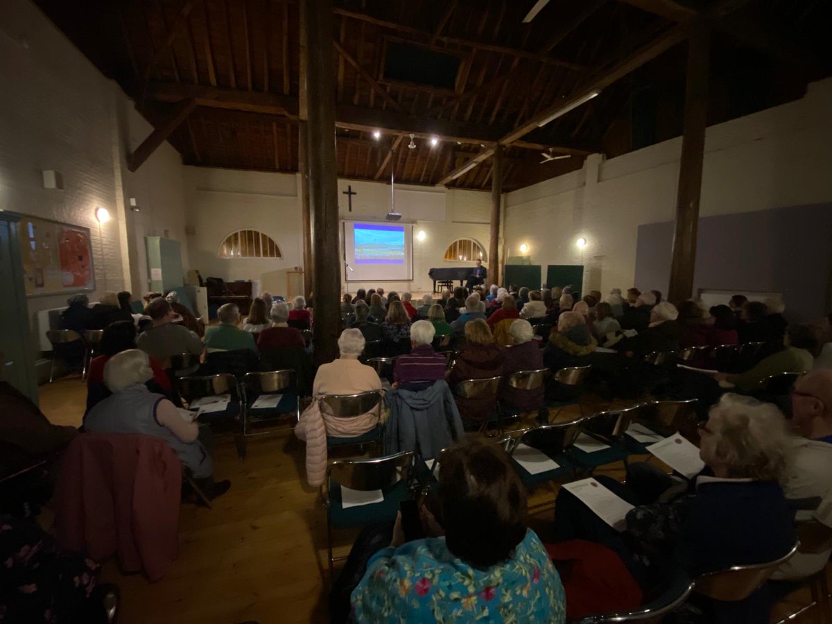 Rev_LisaB's tweet image. An evening of stories from @eithnenight's powerful new book, 'Child Migrant voices' including such courage and wisdom from our Ukrainian guest. Stories of fostering unaccompanied migrants @FosterWSCC and other amazing local work with refugees. @stmaryshorsham @chinaysa