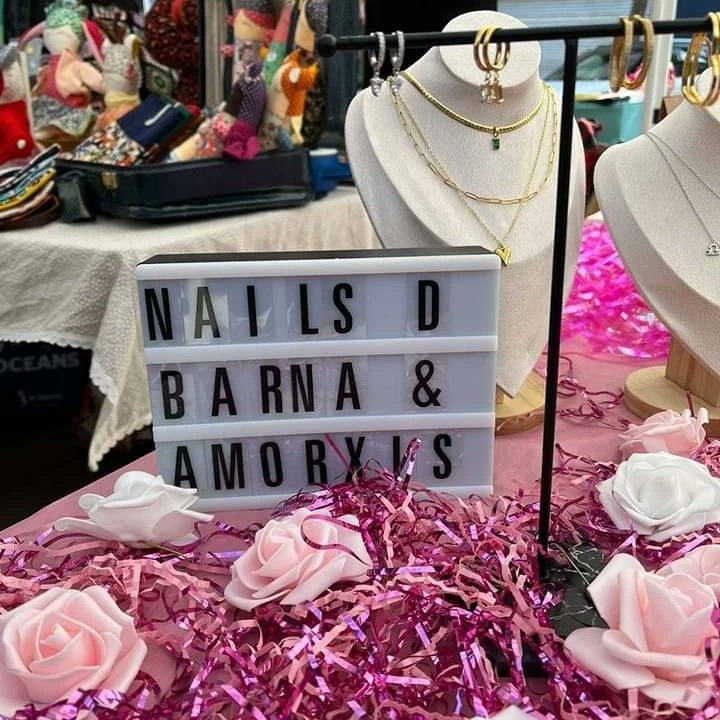 PSCMartorell's tweet photo. Aquest diumenge hem donat suport al #forastocks, potenciant el comerç local ! Un munt d'oportunitats que hem pogut aprofitar gràcies a @noumartorell ❤️
@xgonzalezabad
#BaixLlobregat
#martorell
#comerçlocal
#comerçdeproximitat https://t.co/gq2TKnPEIv