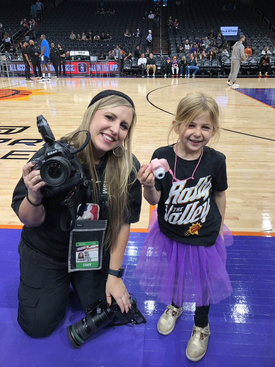 Shoshana tweet media