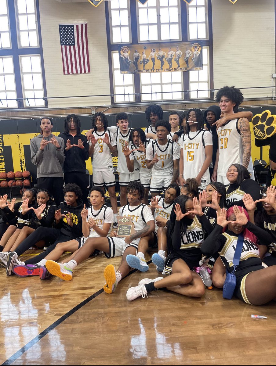 Kobe Jones (@kobejones2024) on Twitter photo District Champions we forever locked in my Brothers 4Life! Job Not Finished.
<a href="/UCityAthletics/">UCityAthletics</a> <a href="/UCityBasketball/">University City Basketball</a> District Champions we forever locked in my Brothers 4Life! Job Not Finished.
<a href="/UCityAthletics/">UCityAthletics</a> <a href="/UCityBasketball/">University City Basketball</a>