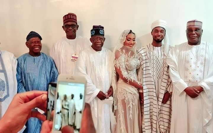 RealOlaudah's tweet photo. Aliyu Atiku Abubakar, son of former vice president and presidential candidate of PDP in 2023 general election, wedded the daughter of Nuhu Ribadu presently NSA to Bola Tinubu of the APC. 
The elite are not as divided as the masses. https://t.co/sL5sda1OkE