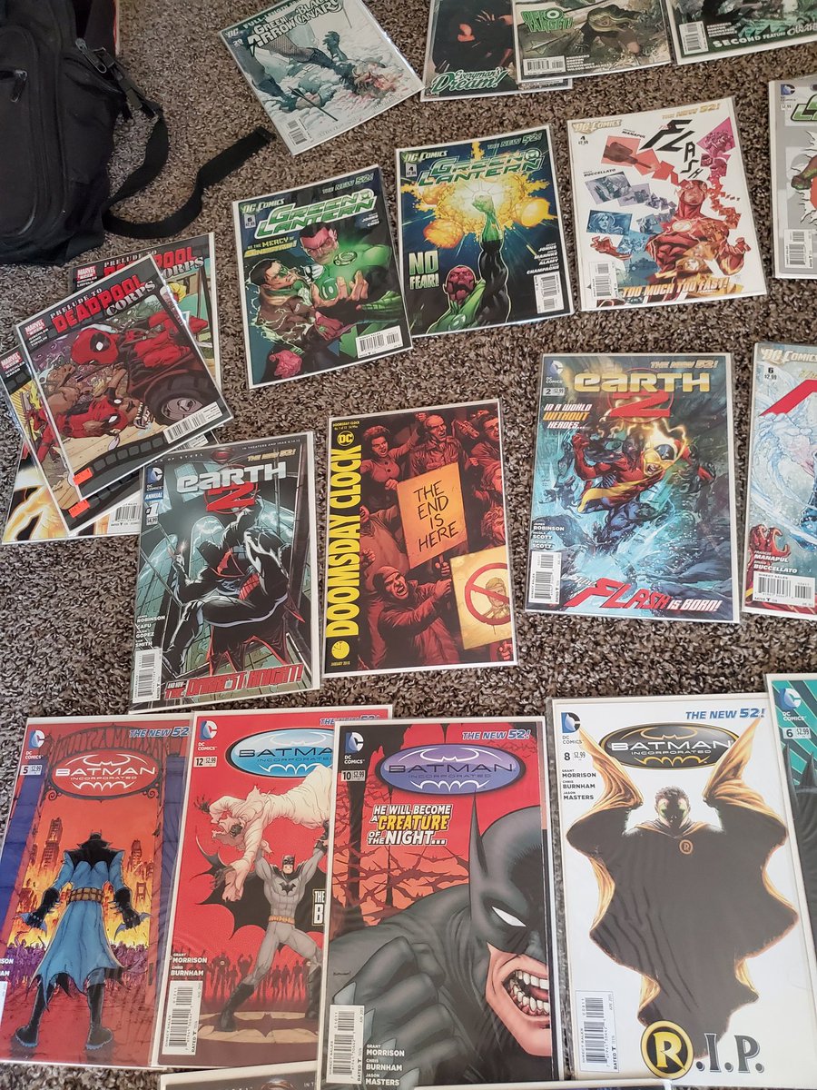 JoeMish3's tweet image. I had cancer,4 years ago,we lost our house
I was so angry,upset and felt like life was over I threw away alot of things that mattered. Like two full bins of comics without mylars and then stopped and saved the rest and put them in storage for 4 years
I got them out
A thread...