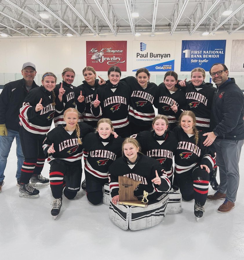 Youth Regions

Hats off to our staff on-site and at HQ pumping out photos and info this weekend.

To see all teams going to state, where they are going, their pics and first round opponents - click ⬇️our "Going to State" blog

Going to State: bit.ly/3V2Q5wJ