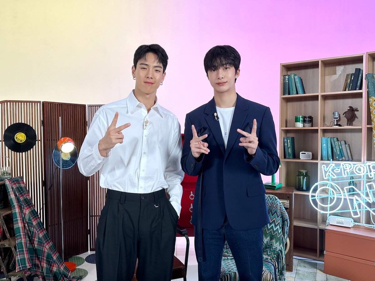 📸 240304 #몬스타엑스 SHOWNU X HYUNGWON 니가 밉다 (I Hate You) Talk Contents 우리 유닛이 들려주는 K-POP TALK🗣 재밌으셨나요?🤩 (네!!!!📢) 셔누X형원의 니가 밉다를 들으면서🎧 또 하나의 K-POP 추억을 쌓아가 보아요! #셔누 #SHOWNU #형원 #HYUNGWON #MONSTAX #MONSTA_X #SpotifyxMONSTAX…