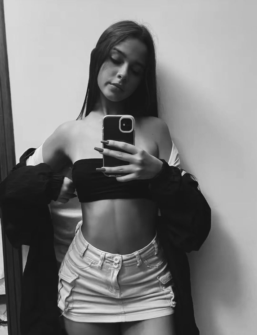 MDT03ALI's tweet photo. ᅟᅟ
                     💋  *   𝒂 mınhα cαrα de 𝓽.rαlhα
                         deıxou ᴀ ᴘ ᴀ ɪ x ᴏ ɴ ᴀ ᴅ ᴀ .ᐟ
⠀                ⠀         #𝗕𝗔𝗜𝗟𝗘𝗙𝗨𝗥𝗔𝗖𝗔𝗢𝟮𝟬𝟬𝟬
ᅟᅟ
ㅤㅤㅤㅤㅤㅤ https://t.co/aPddsg8B0L