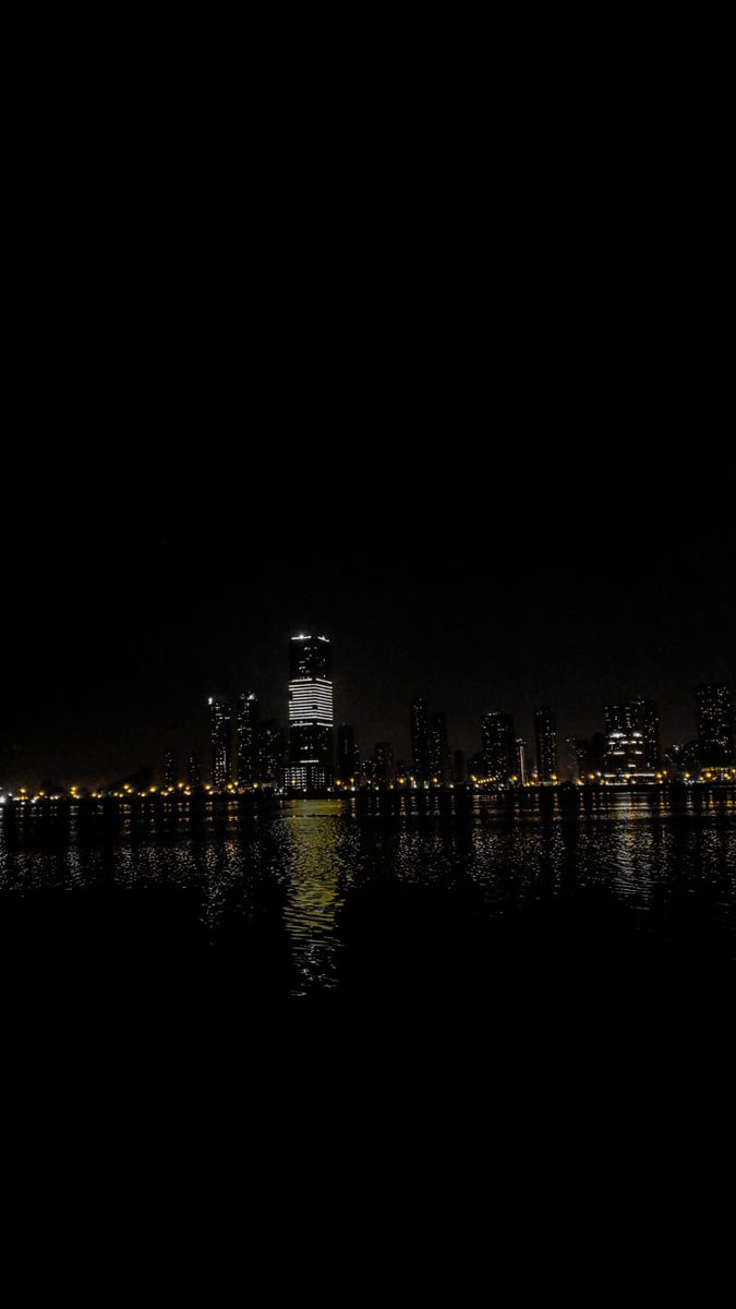 Ambarseriya's tweet image. The silence, within ....
#currentView