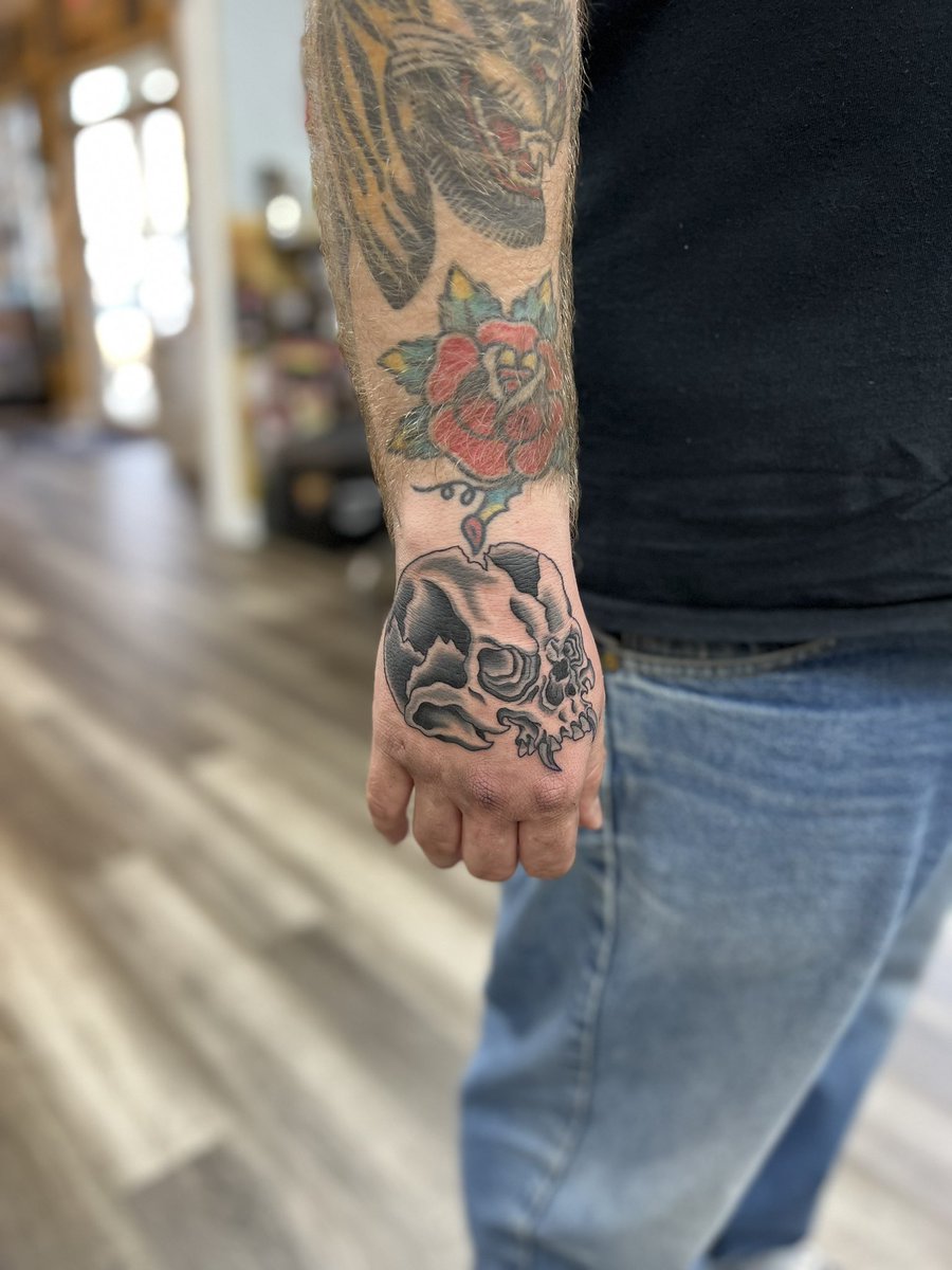 Tattooed my first job stopper today