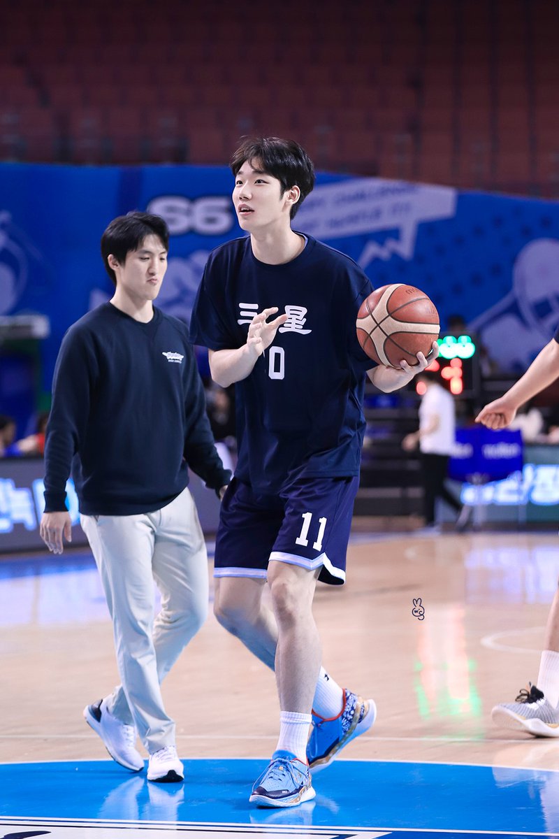 클래식니폼 삼성 10번
#이원석 #서울삼성 #삼성썬더스 #WS240302