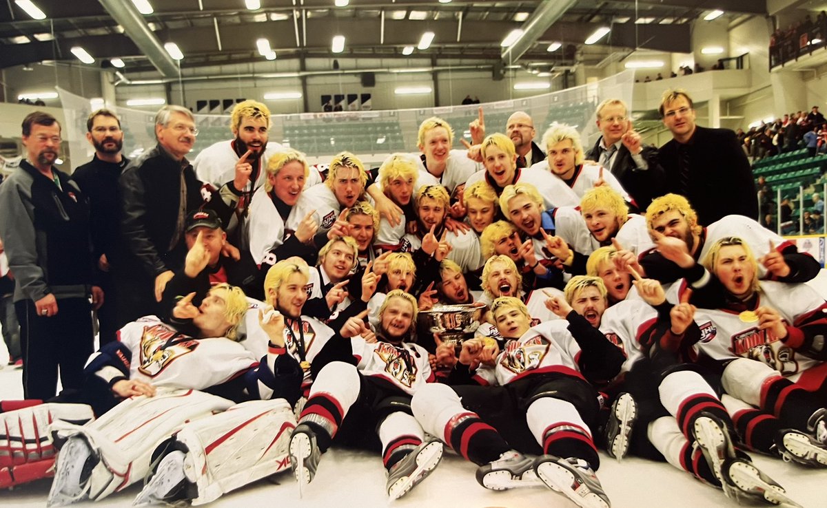 ndub04's tweet photo. A lot of gratitude for Boris Rybalka, made a trade that brought me to an @TheAJHL Championship team and National Finalists, brought me back to the league as a coach years later! Bo has done a lot for me in my career on and off the ice! 
Congrats on 26 seasons, Bo! https://t.co/6K1AlytSf6