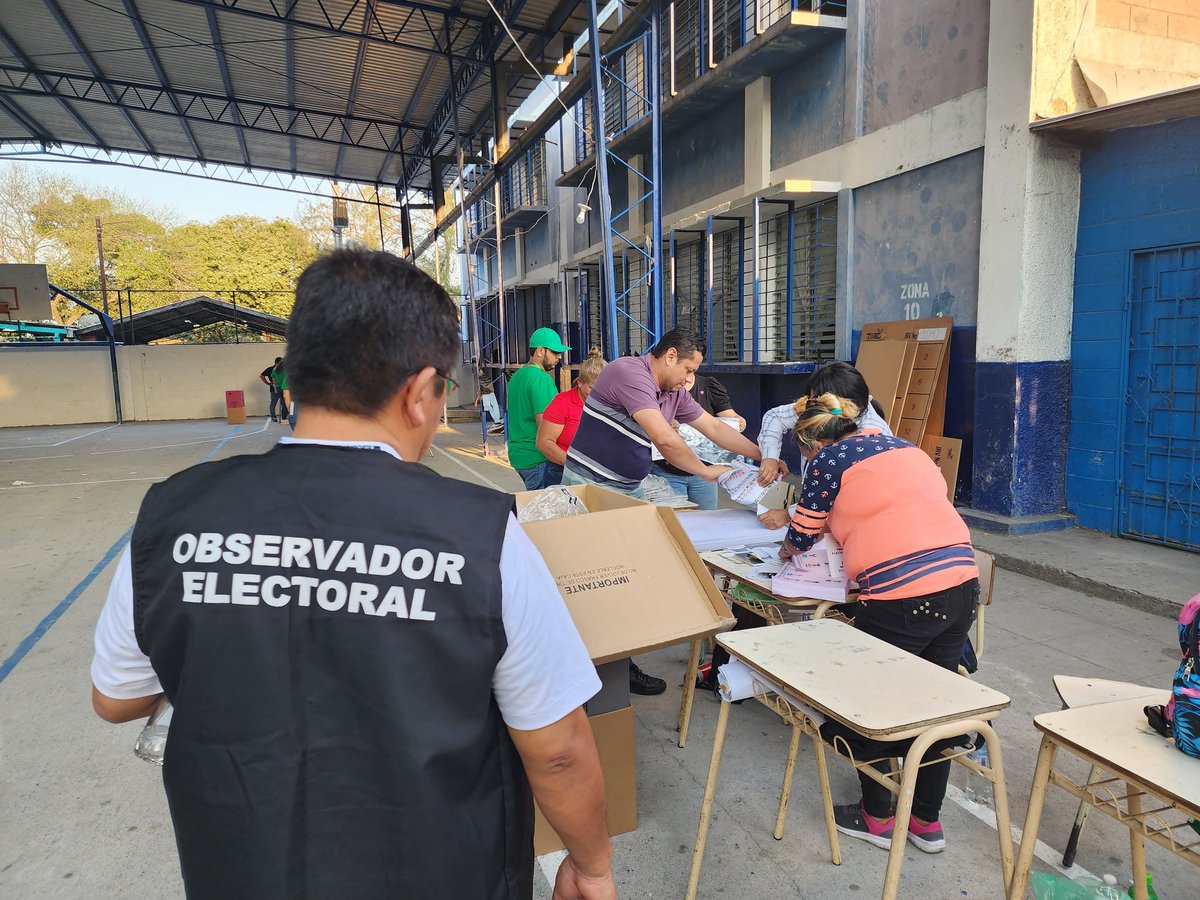 ISD El Salvador tweet media