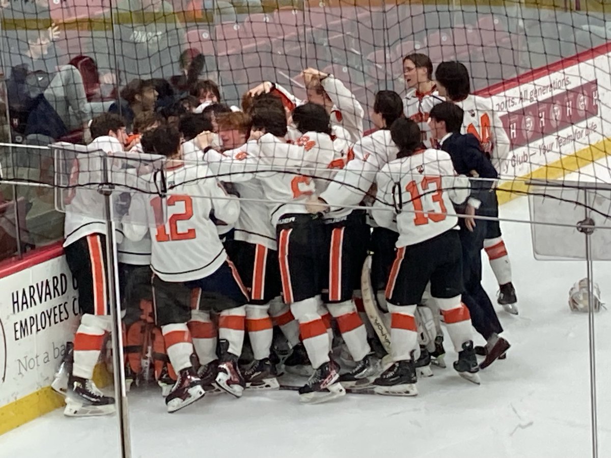 Kimball Union wins the Elite 8 with 4-1 victory over Cushing. Two goals for UNH commit Jack Sadowski
