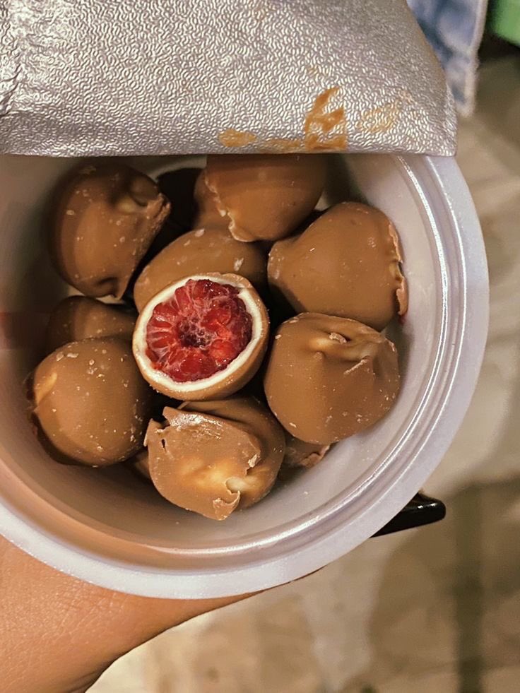 mariannno_'s tweet image. como hacerme feliz: