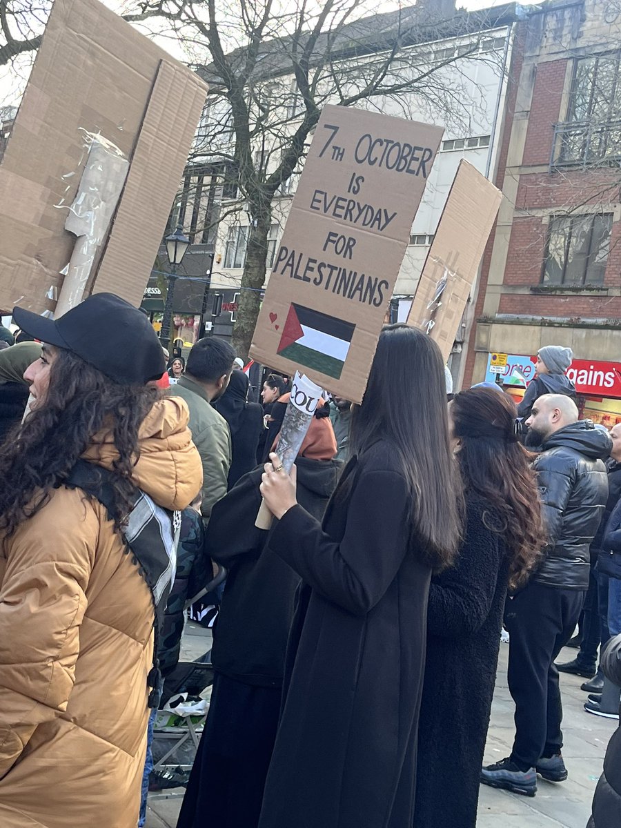 Some signs that was in #preston today during the protest for #palestine 

I wish I could upload more all together! 
Well done everyone🇵🇸❤️

#FreePalestine #CEASEFIRE_NOW #Ceasefire_In_Gaza #StopTheWarCrimes #OccupationMustEnd #PrayforPalestine #prayforgaza