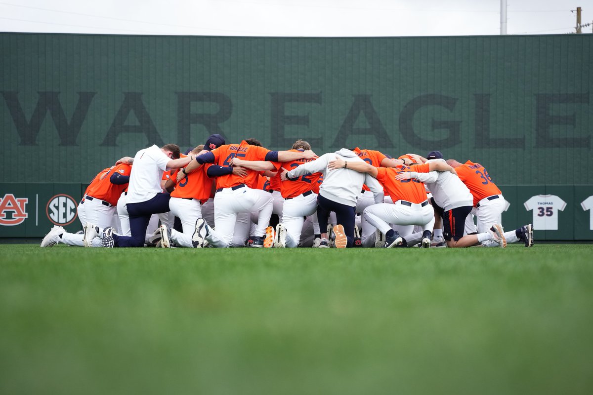 Stay tuned for Tuesday/Wednesday.

As we continue to monitor the weather this week, first pitch times for our midweek matchups vs. Air Force are set to be announced Monday. 

#WarEagle