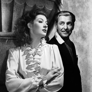 LADYDAY93_TJFGG's tweet photo. #RandomRonaldColman #BestActor #ADoubleLife #31DaysOfOscar #TCMParty
A 1/2 hr until #ADoubleLife!  Those who are used to This Ronald Colman... https://t.co/wSpSjYzZtG
