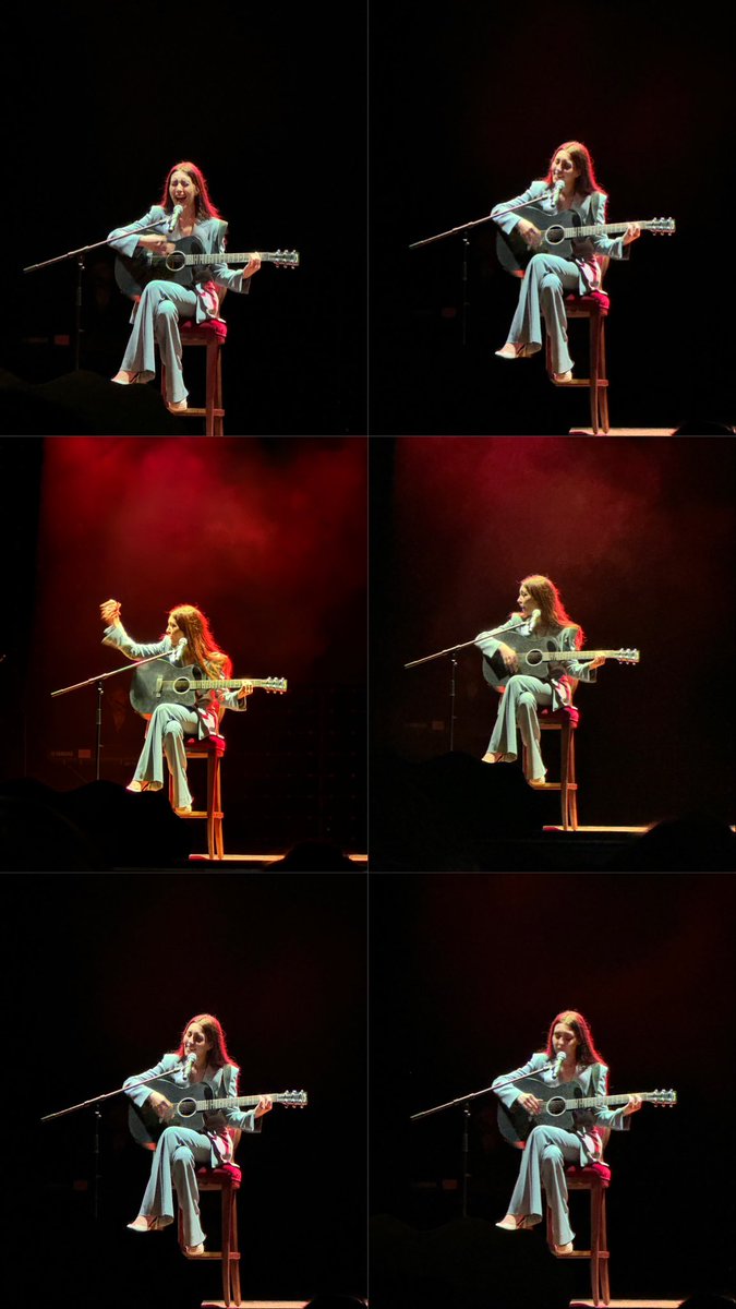 Una voce sublime e degli accordi perfetti…un sogno <a href="/camihawke/">Camihawke</a> al #saggiodifineanno .