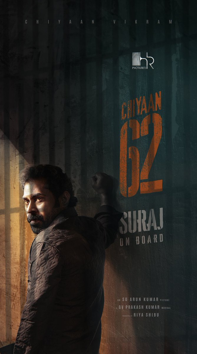 chennaivision's tweet photo. National and Kerala state award-winning actor #SurajVenjaramoodu, who has mesmerized us back to back in films like #DrivingLicense #AndroidKunjappan etc., is now on board for #Chiyaan62! 
@chiyaan @iam_SJSuryah #SUArunKumar @gvprakash  @riyashibu_  @sooriaruna _ @proyuvraaj https://t.co/lyfSvSH36i