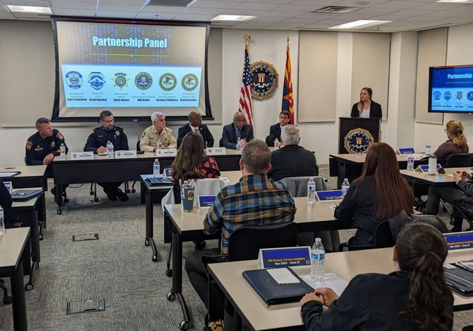 When our law enforcement partners open their doors to 'citizen academies,' it promotes the transparency (and explains the consistency) inherent in the Rule of Law. Thanks to @FBIPhoenix for hosting me and command staff from Oro Valley PD, Tucson PD, Pima County Sheriff and BOP.