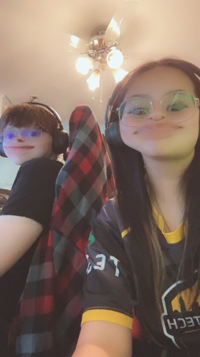 GHOST chellie tweet media