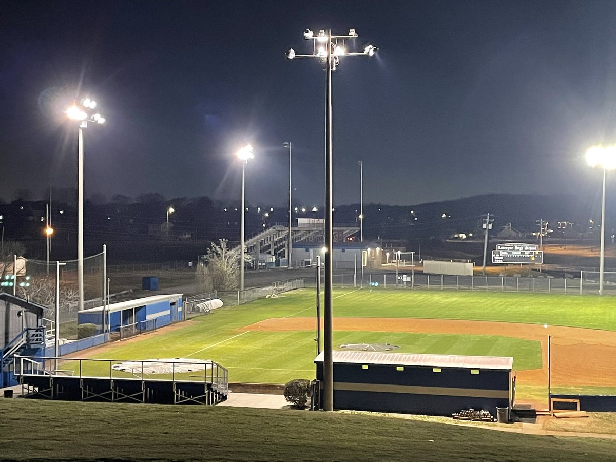 RinesBaseball's tweet photo. ***Sponsorship Opportunity*** Wolverine Baseball starts this week and we are offering custom 4x8 banners made by @FrontStreetSign for $350 for display on our facility fence.  Click for details! https://t.co/pFrpPGVQAm https://t.co/Gk4nSpHfqk