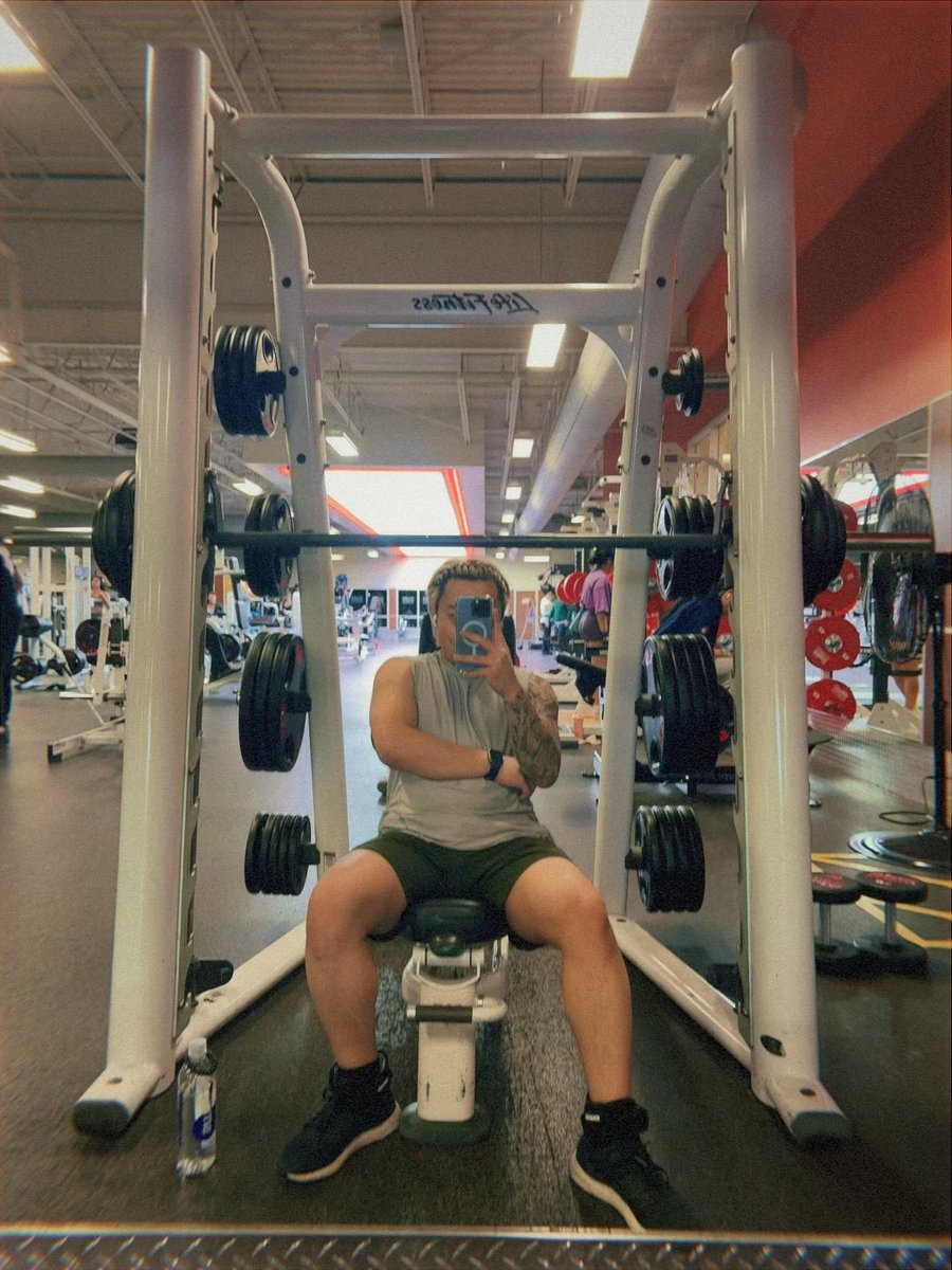 princeliamx's tweet photo. wait… I’m starting to look sorta big 🥹 https://t.co/kU7j5HuYOd