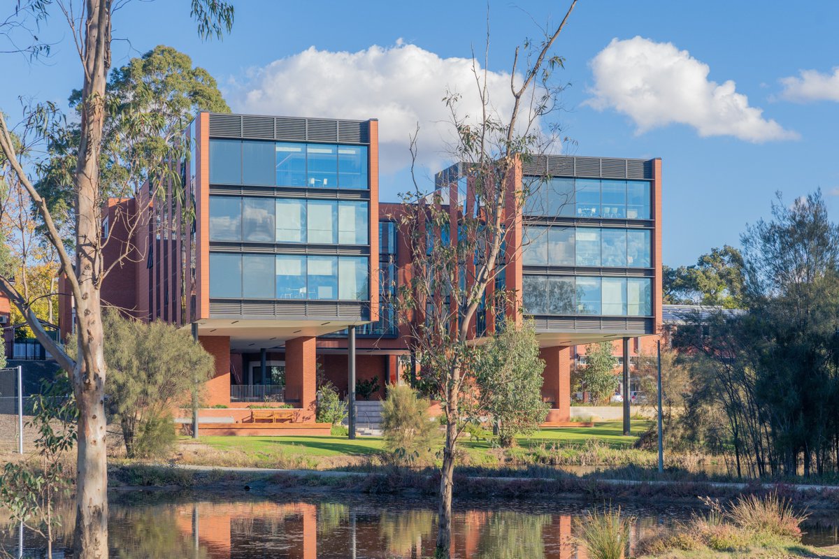 Guildford Grammar School tweet media