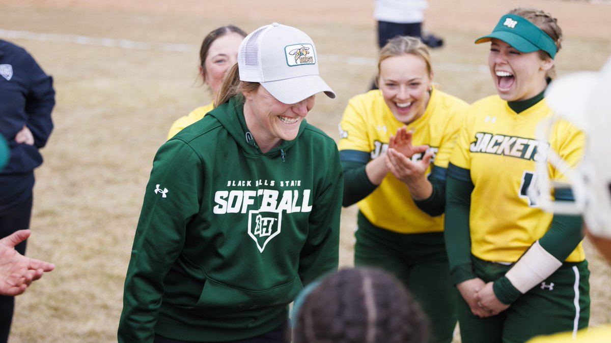 AshlynEnglehorn's tweet image. What a weekend! We are back at it next weekend at HOME!! 
Come hang out in 𝙏𝙝𝙚 𝘽𝙪𝙡𝙡𝙥𝙚𝙣 and see your Jackets in action!! 

📸: Josh Hall &amp;amp; Matt Gade @mattgadephotog