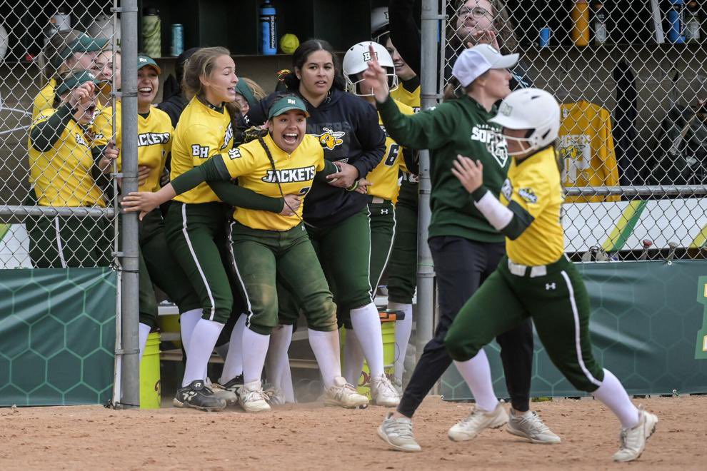 AshlynEnglehorn's tweet image. What a weekend! We are back at it next weekend at HOME!! 
Come hang out in 𝙏𝙝𝙚 𝘽𝙪𝙡𝙡𝙥𝙚𝙣 and see your Jackets in action!! 

📸: Josh Hall &amp;amp; Matt Gade @mattgadephotog