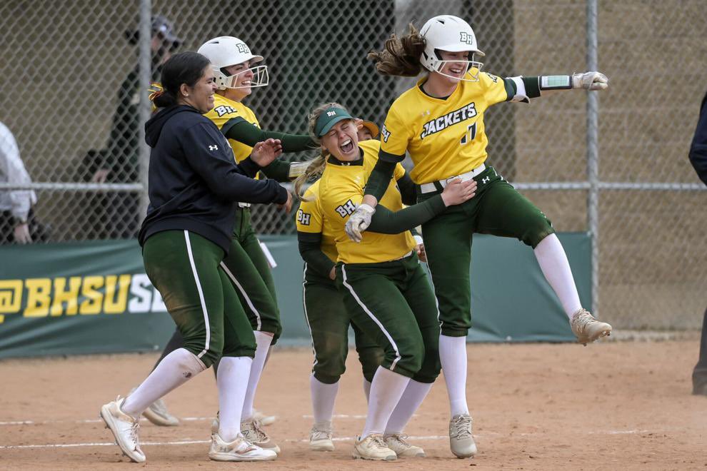 AshlynEnglehorn's tweet image. What a weekend! We are back at it next weekend at HOME!! 
Come hang out in 𝙏𝙝𝙚 𝘽𝙪𝙡𝙡𝙥𝙚𝙣 and see your Jackets in action!! 

📸: Josh Hall &amp;amp; Matt Gade @mattgadephotog