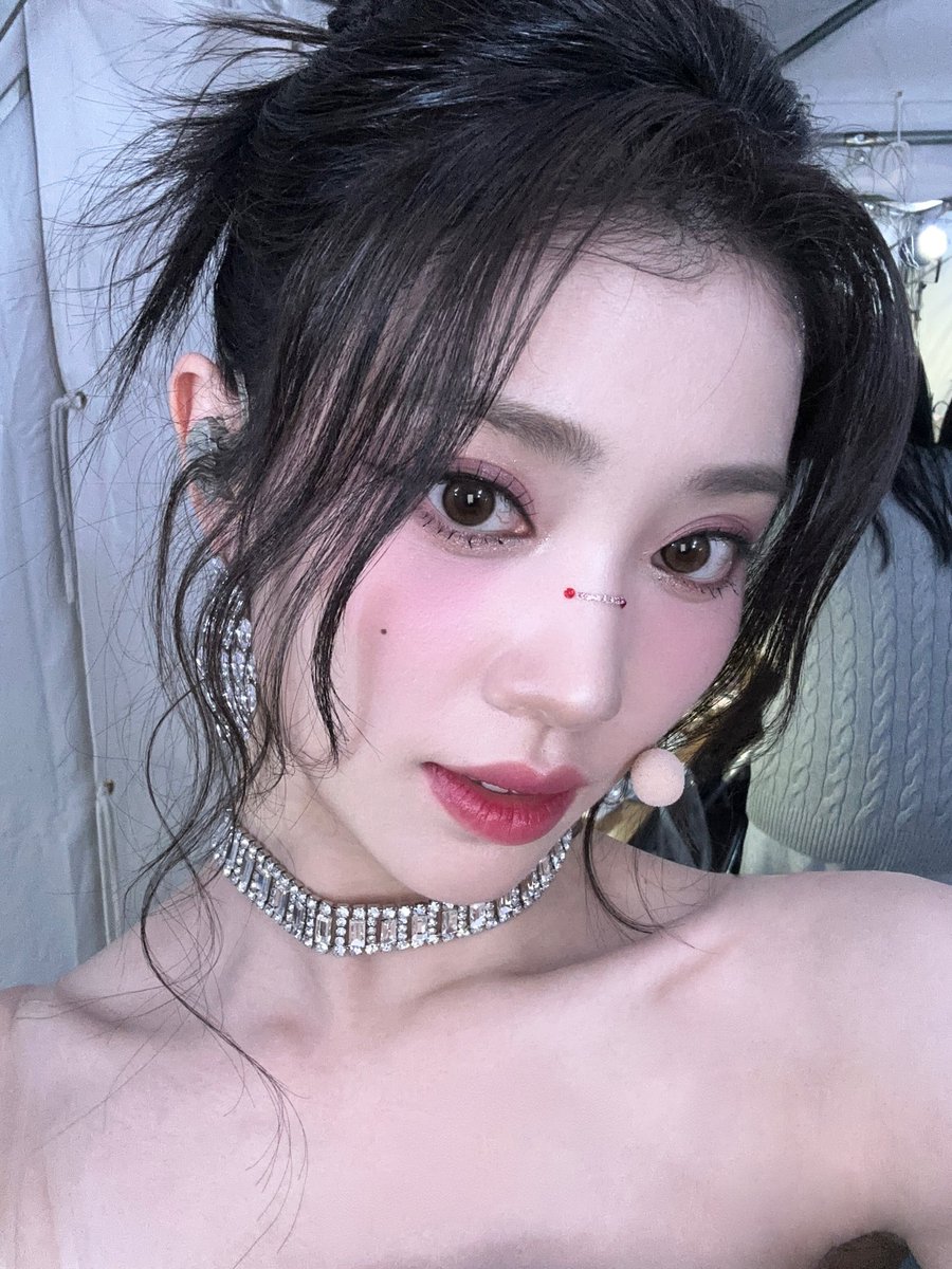 official_kep1er's tweet photo. Kobe까지 너무 고마워요🥹 
또 만나자!!!!🤍

#샤오팅 #XIAOTING
#Kep1er #케플러 https://t.co/yNX5Q2mzve