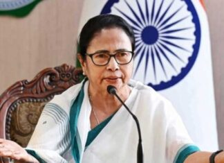 yespunjab's tweet photo. Crude bombs recovered near Bengal CM’s meet venue
#WestBengal #MamataBanerjee #CrudeBombs #MeetVenue #Tamluk #bombthreat #YesPunjab
https://t.co/vCBmT3jGmZ https://t.co/CJwu9qedUB