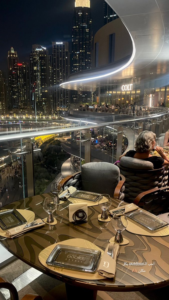Melaf23's tweet photo. - الأشياء الجَميلة كِلها أستحَقها 
ولا يُوجد فِي الحَياة مَا لا يليق بِـي🖤. https://t.co/GhrNsFu5WC