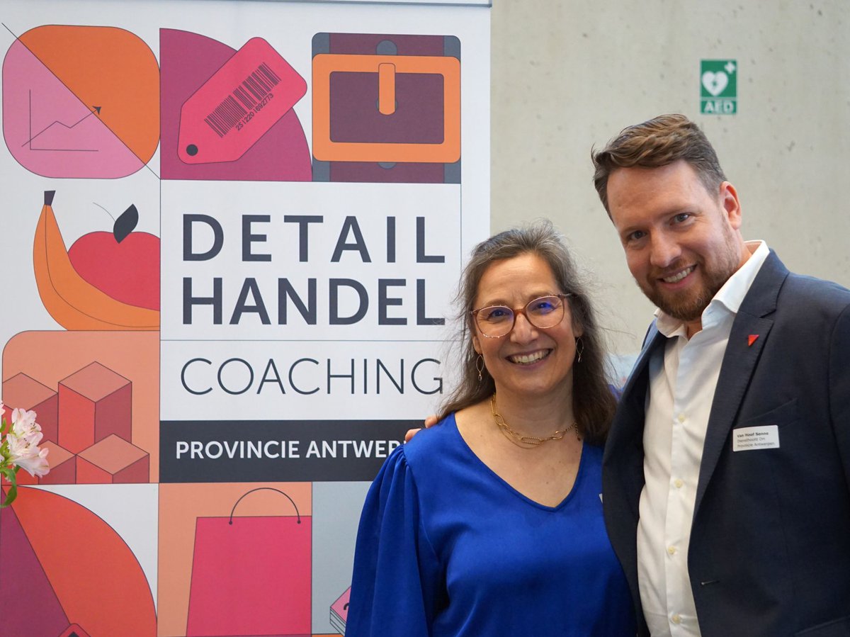 ChrisBrouwers1's tweet photo. 10 jaar #detailhandelscoaches bij @prov_antwerpen = 
* stagnerende #leegstand 
* gecoachte gemeenten behouden evenwichtig winkelaanbod
* status quo in aantal supermarkten
* daling van mode- &amp; luxewinkels afgeremd
Meer info bij @vanhoofsenne  of via https://t.co/ISgUXzHlAN. https://t.co/IynEn1YaoS
