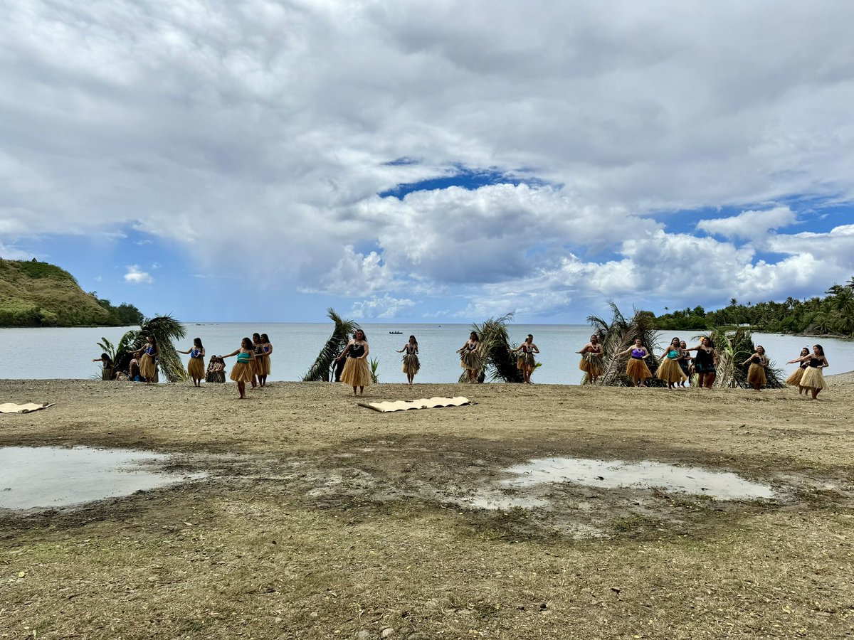 gingercruz's tweet photo. In March of 1521, Ferdinand Magellan sailed into beautiful Humåtak Bay where HE was discovered by the peaceful people of #Guam, not the other way around. That seminal moment was recreated today on the anniversary of his landing. Biba Mes CHamoru. https://t.co/LA9gsYaQeM