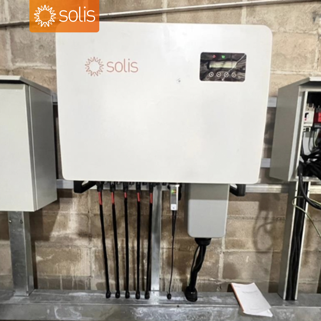Solis_Inverters's tweet photo. #SolisCases in #Thailand: Boost your farm with Solis! Explore case studies featuring S5-GC600K and Solis-110K-5G inverters for projects from 50kWp to 400kWp. With #SolisCloud, farmers monitor in real-time, cutting downtime and costs. Choose #reliability, choose Solis! https://t.co/nl9iDKlOdl